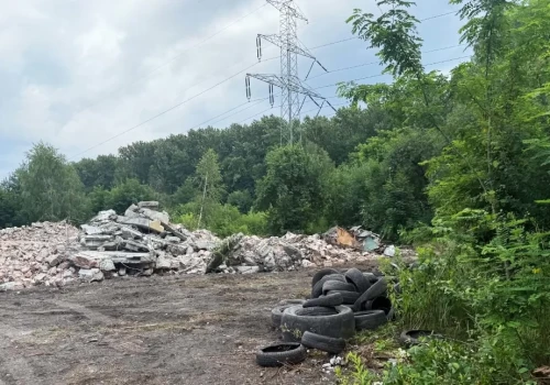 Wielkie porządki przy Ptasiej na Laryszu. Co powstanie w miejscu dawnego toru motocrossowego?