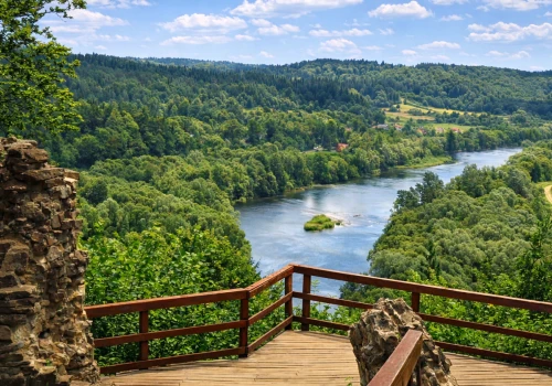 Nowy taras i odkryte skarby. Zamek nad Sanem otwarty dla turystów