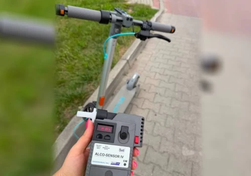 Policyjna akcja w Turku. Pod lupą rowerzyści i użytkownicy hulajnóg elektrycznych