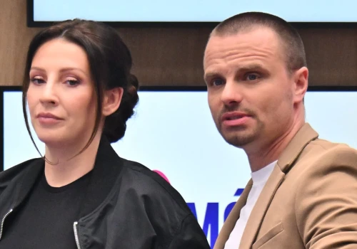 Tak dzieci Cichopek i Hakiela mają traktować Dominikę. Jest nieugięta