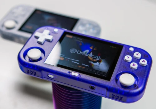 Mała konsola, potężny ekran OLED. MagicX zapowiada nowy hit dla fanów retro!