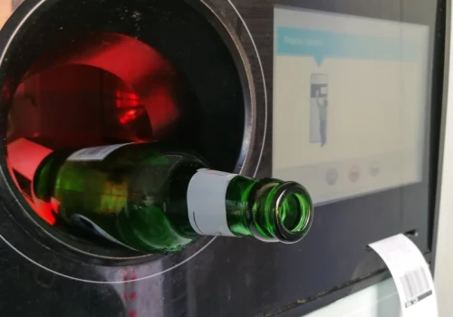 Nowe opakowanie w systemie kaucyjnym? Resort ucina plotki jednym zdaniem
