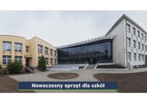 Nowoczesny sprzęt dla uczniów podstawówek z gminy Jarocin. Co trafi do szkół i kto to dostanie?