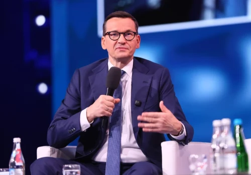 Stowarzyszenia dzielą PiS. Kaczyński ma spotkać się z Morawieckim. Ujawniono możliwy termin