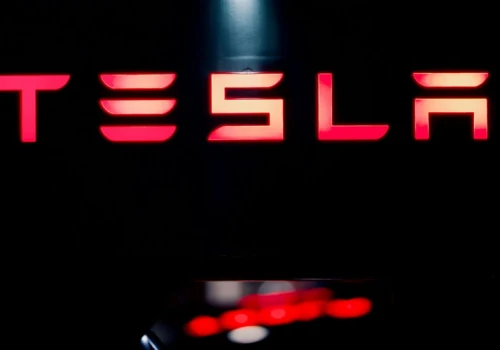 Tesla chce to sprzedawać za ponad 800 zł. Czy oni oszaleli?