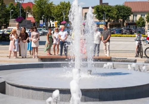 Fontanna na Rynku Mariackim znów tryska wodą