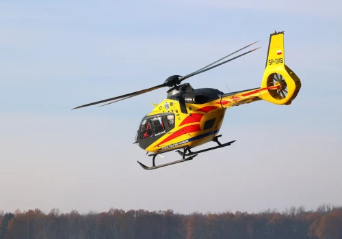 Pilne! Potrącenie nastolatka pod Warszawą. W akcji LPR
