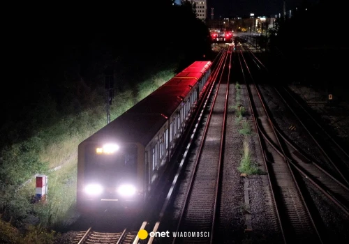 Pracownik Deutsche Bahn wypadł z pociągu. Chwile grozy w Niemczech