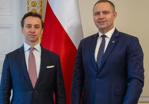 Bosak rozmawiał z Nawrockim o pakcie senackim. 