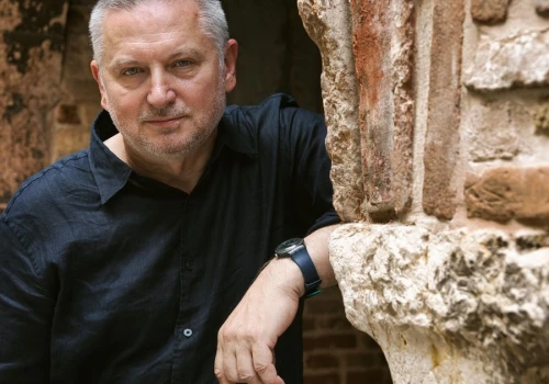 Wybitny bułgarski pisarz: Próbowałem przekonać babcię, że nie ma Boga, a słyszałem, że w Bułgarii niczego nie ma. Nawet oleju i papryki