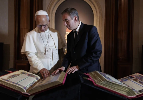 „Magnifica humanitas”. Etyczne wyzwania związane z rozwojem sztucznej inteligencji