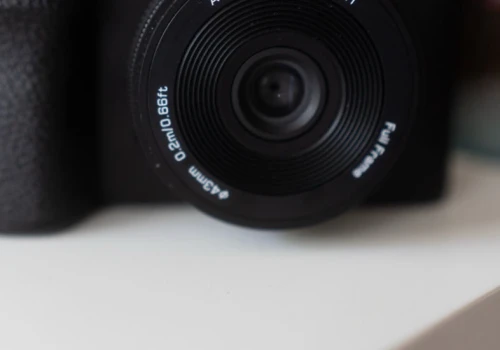 Viltrox 26mm f/2.8: obiektyw którego nie chce się zdejmować z aparatu!