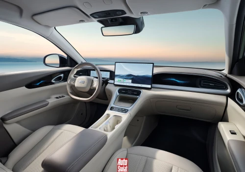 Geely E2 będzie jednym z najtańszych chińskich aut w Polsce. Pierwsi znamy jego wyposażenie