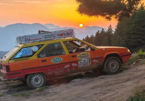 Korek zamiast czujnika i pompa paliwa z zapalniczki. Citroën BX 4×4 jedzie dalej – Trans Carpathia 2026, cz. 7