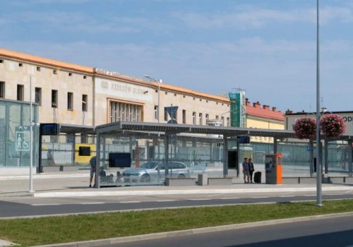 Z Warszawy do Rzeszowa w 2h? Ambitne plany Zintegrowanej Sieci Kolejowej