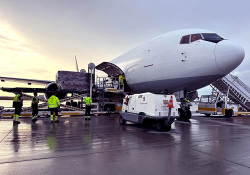 Rzeszów-Jasionka w globalnej lidze cargo. Boeing 767-300ER linii SkyTaxi wylądował na Podkarpaciu