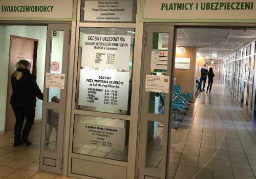 Ponad 300 tysięcy osób pobiera rentę socjalną. ZUS przypomina o zasadach