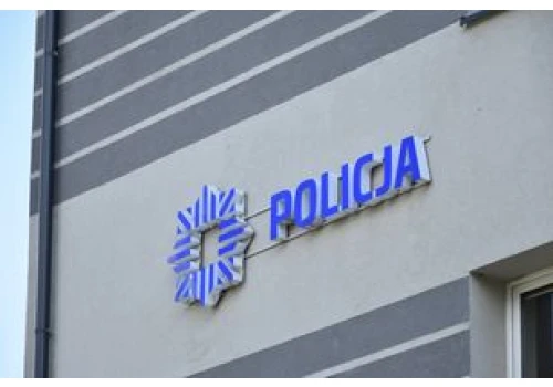 Znalazł cudze karty bankowe w skrzynce. Teraz sprawą zajmuje się policja