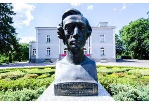 Wakacje z Chopinem w Szafarni. Bezpłatny recital Krzysztofa Wiercińskiego już w niedzielę