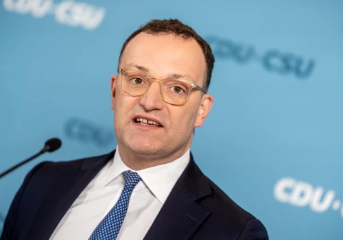 Został ojcem i stracił stanowisko. Skandal wokół lidera CDU