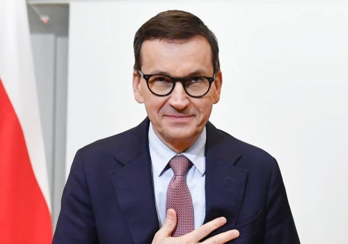 Na jakie poparcie mogłaby liczyć nowa partia Morawieckiego? Jest sondaż