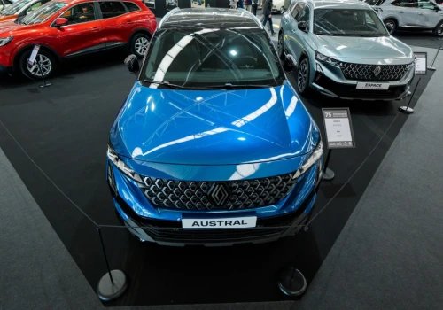 Silnik na alkohol metylowy to będzie rewolucja? Opracowują go Renault i Geely
