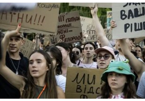 Protesty w Ukrainie nie ustępują. Jest ruch Zełenskiego