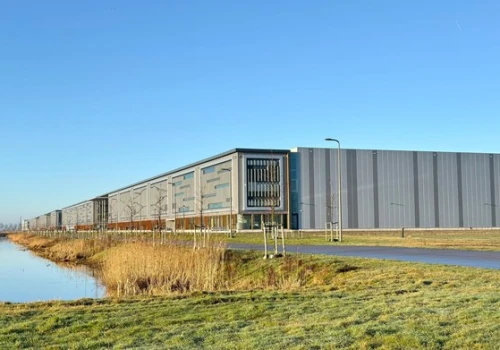 UPS wzmacnia europejską sieć logistyczną, dzięki nowemu hubowi w Amsterdamie