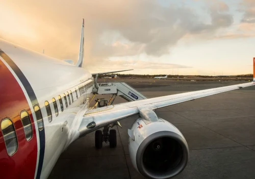 Czerwiec z większą liczbą pasażerów w Norwegian i rekordem Widerøe