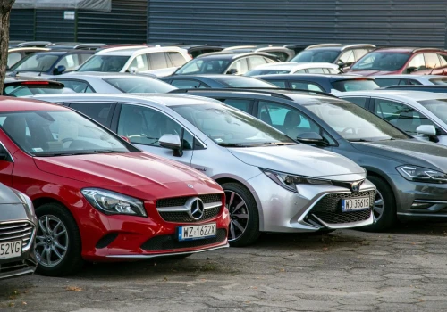 8 najlepszych używanych 10-latków. Te auta z 2016 roku polecają specjaliści