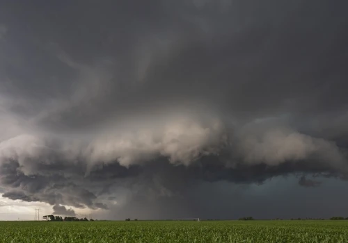 Jest ostrzeżenie IMGW dla dwóch powiatów na niedzielne popołudnie