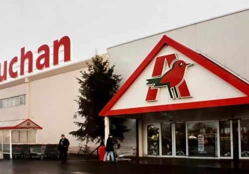 Auchan otwiera kolejne placówki. Wiemy, ile sklepów już ma w Polsce