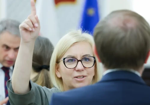 Rząd ogłosił wielki sukces w sprawie ETS. Komunikat przemilcza najważniejsze