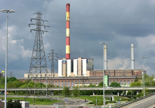Największy termos Europy powstaje w Elektrocepłowni Żerań