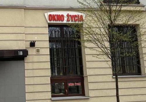 W Oknie Życia przy Kłopotowskiego zostawiono naworodka. 