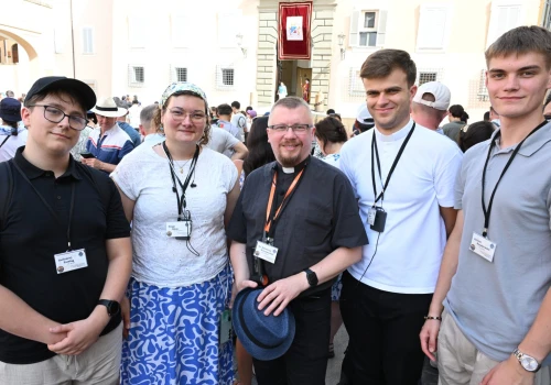 Z Polski do Castel Gandolfo z intencjami w sercach
