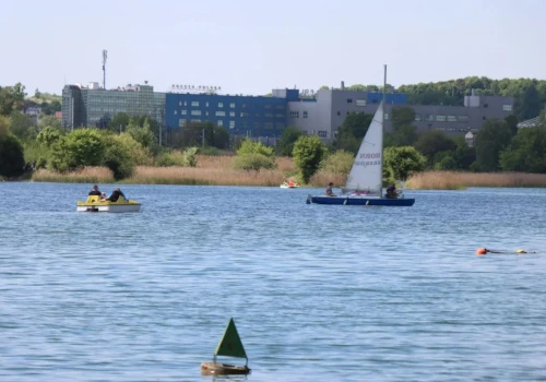 Pierwsze takie zawody w Polsce odbędą się w Krakowie. Na Bagrach popłyną łodzie napędzane słońcem