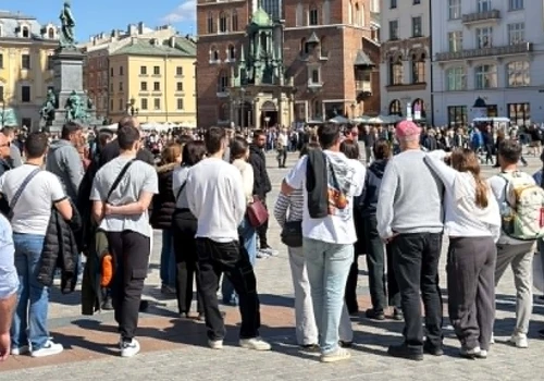 Wielkie wesele przypieczętuje klęskę Krakowa. Rynek przestał należeć do mieszkańców