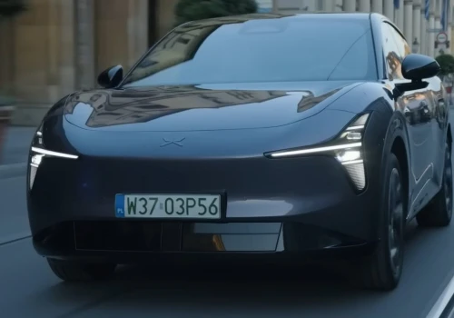 Xpeng L03 jako triumf nad niemiecką motoryzacją, niepokój nabywców Xpenga P7+, zapowiedź budowy 4 000 punktów ładowania