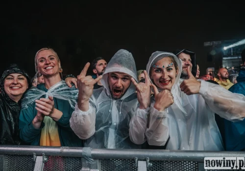 Colours of Ostrava 2026. Burza nie wygrała z muzyką, ale festiwal wyraźnie zmienia swoje oblicze