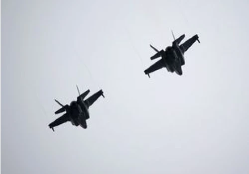 Wzrost presji na Iran. USA przerzucają myśliwce na Bliski Wschód