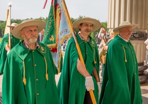 Pszczelarze świętowali w Licheniu. Nowy sztandar dla koła z Pyzdr