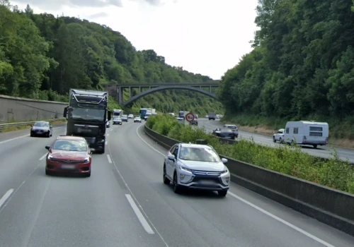 540 euro mandatu za prędkość odczytaną z tachografu – 118 km/h na zjeździe na A2