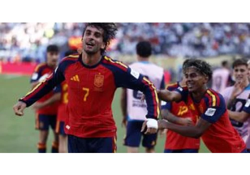 Hiszpanie mistrzami świata! Pokonali Argentynę w dogrywce 1:0