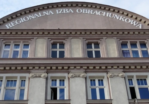 Gminy mogą usuwać wykazy dłużników z BIP. RIO wskazuje granice