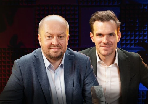 Mózg kontra algorytm. Czego uczyć w świecie AI, by odnieść sukces?