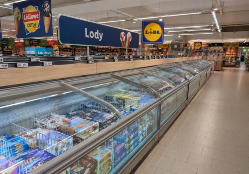 GIS ostrzega przed lodami z Lidla. Cztery partie wycofane z powodu niezadeklarowanego alergenu