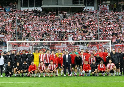 Ostro podczas meczu jubileuszowego Cracovii. „Nie chcemy oglądać takich scen”