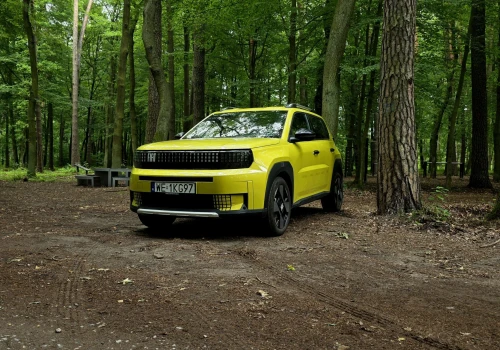 Test: Fiat Grande Panda Hybrid – miło się na nią patrzy