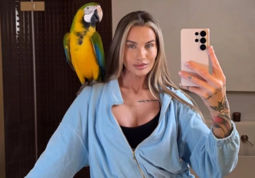 Karolina Gilon pokazała umięśniony brzuch po ciąży. Zdradziła, jak wróciła do formy